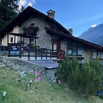 招待所 阿特米西亚旅馆 3*