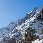 阿特米西亚旅馆 招待所 3*