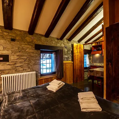 Arthemisia Pensión 3*